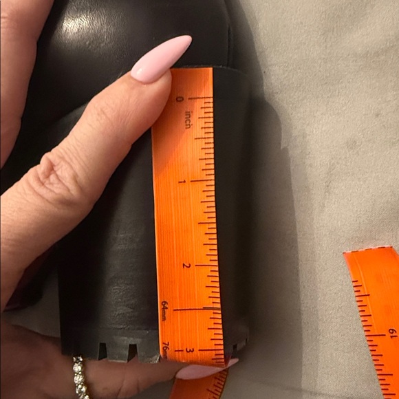 Christian louboutin 40 Black Studded Lace-Up Ankle Boots. Perfect condition - Picture 9 of 9